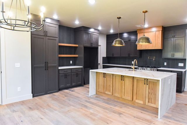 50 Claxton Drive, Bella Vista, AR 72714