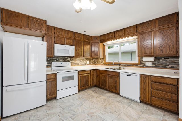 3030 8th Street N, Fargo, ND 58102