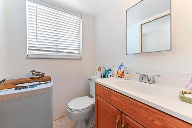 368 Lake Frances Drive, West Palm Beach, FL 33411