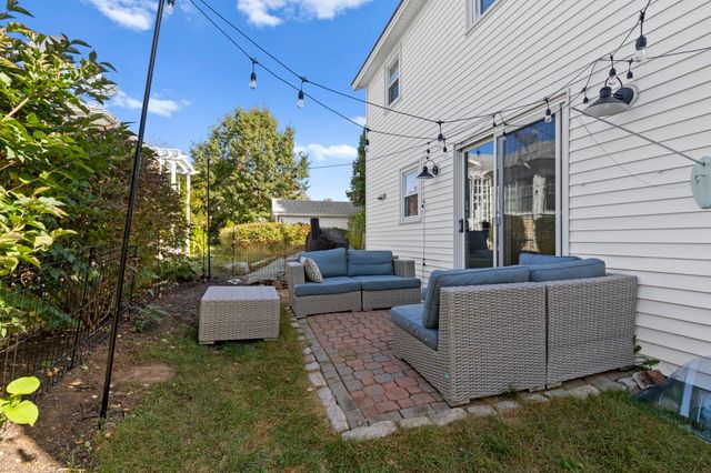 16 Ocean View Avenue, Rye, NH 03870