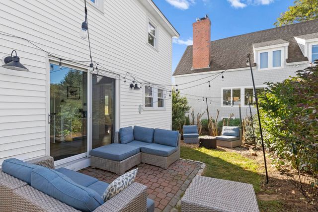 16 Ocean View Avenue, Rye, NH 03870
