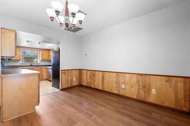 286 VALENCIA ROAD, Debary, FL 32713