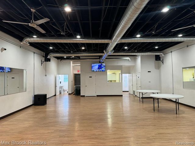 17107 W Mcnichols Road, Detroit, MI 48235