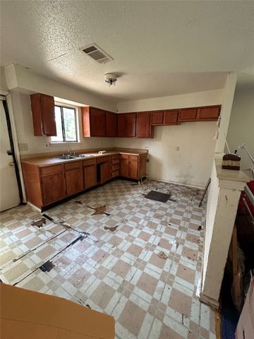 410 Bethlehem Street, Terrell, TX 75160