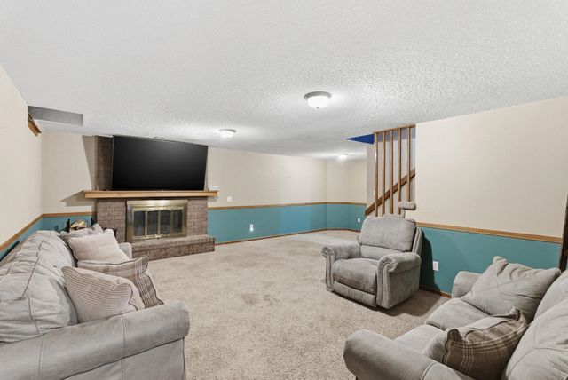 10236 W May Ct, Wichita, KS 67209