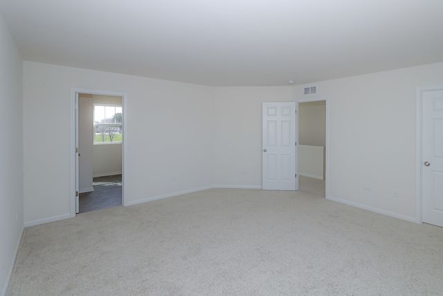 508 Endicott Road, South Elgin, IL 60177