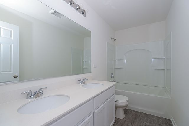 508 Endicott Road, South Elgin, IL 60177