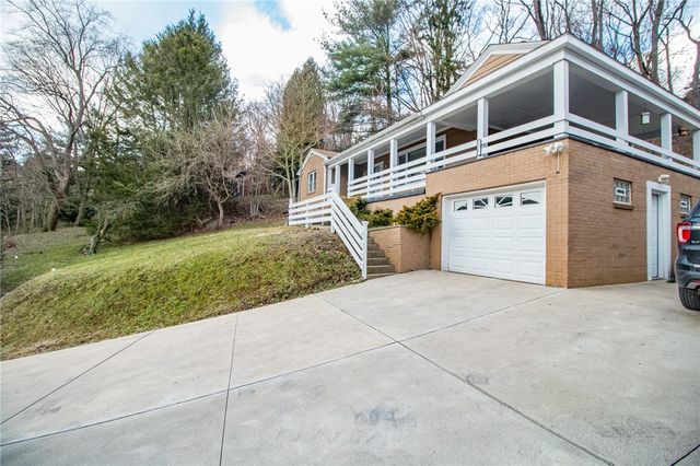 2276 Hill St, South Heights, PA 15081