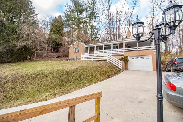 2276 Hill St, South Heights, PA 15081