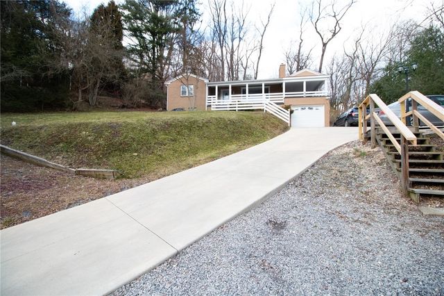2276 Hill St, South Heights, PA 15081