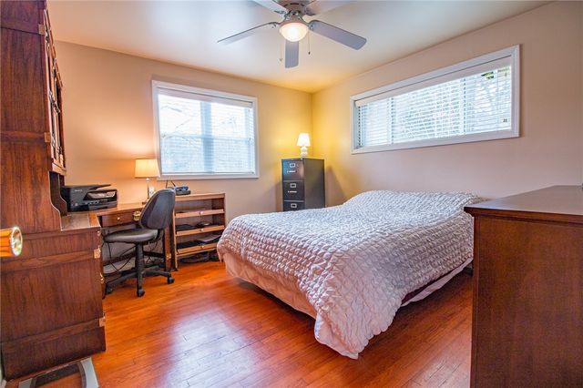 2276 Hill St, South Heights, PA 15081