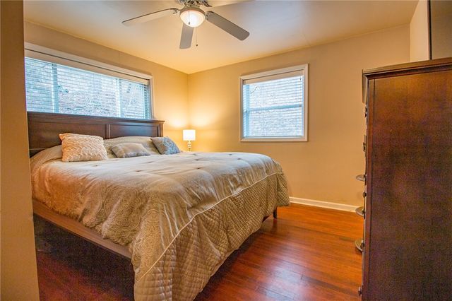 2276 Hill St, South Heights, PA 15081
