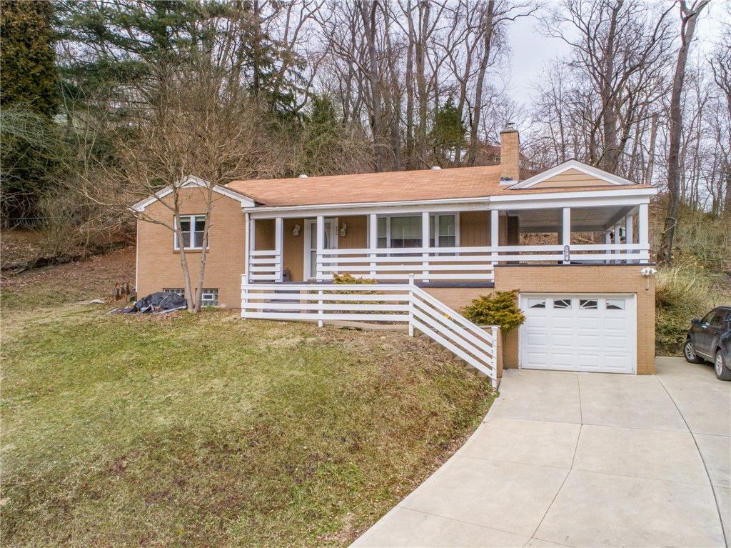 2276 Hill St, South Heights, PA 15081