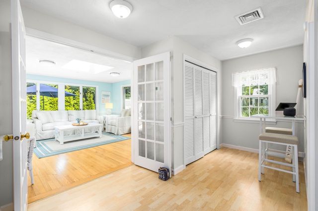 86 Mooring Dr, Barnstable, MA 02635