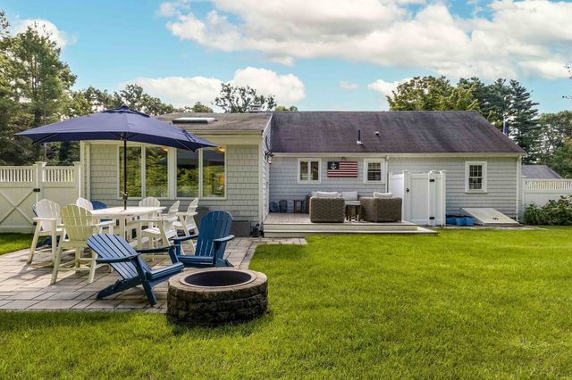 86 Mooring Dr, Barnstable, MA 02635