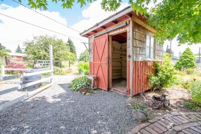 1015 W Fifth Street, Centralia, WA 98531