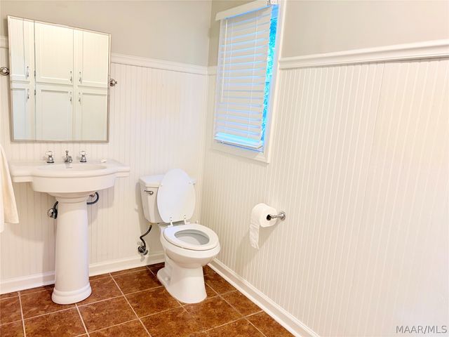 3590 Bankhead Avenue, Montgomery, AL 36111