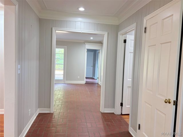 3590 Bankhead Avenue, Montgomery, AL 36111