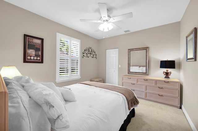 19064 SE Jupiter River Drive, Jupiter, FL 33458