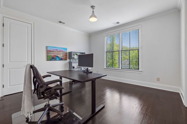 1040 Falling Leaf Cir, Brentwood, TN 37027