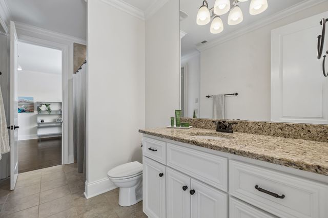 1040 Falling Leaf Cir, Brentwood, TN 37027