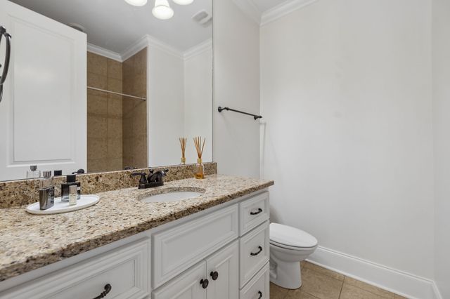 1040 Falling Leaf Cir, Brentwood, TN 37027