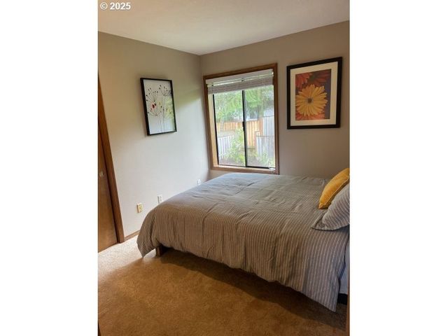 6692 Sw 162ND Dr, Beaverton, OR 97007