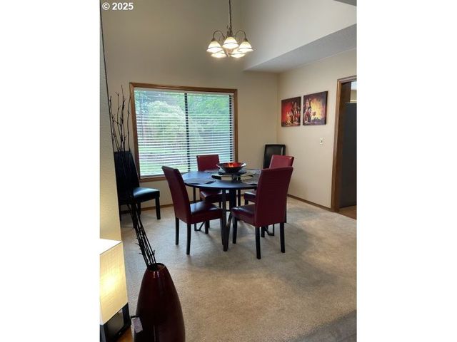 6692 Sw 162ND Dr, Beaverton, OR 97007