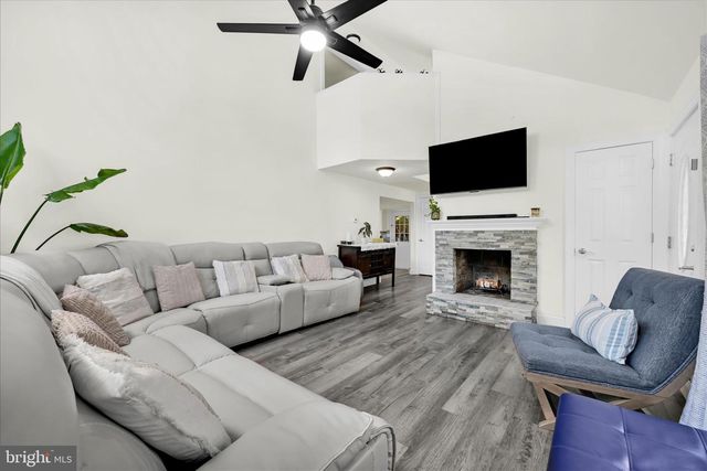 25 CARPENTER ST, Cressona, PA 17929