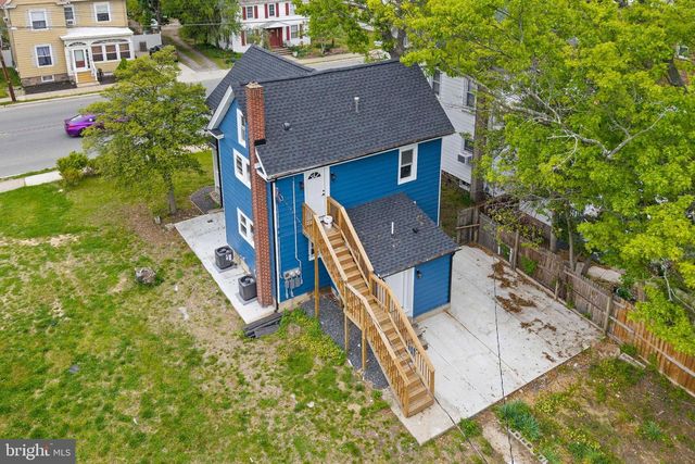 110 W BROAD ST, Paulsboro, NJ 08066