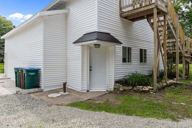 1903 E APPLE CREEK ROAD, Appleton, WI 54913