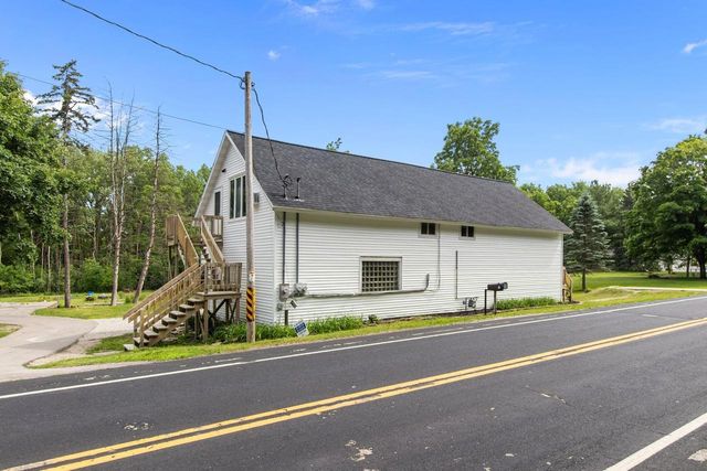 1903 E APPLE CREEK ROAD, Appleton, WI 54913