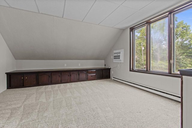 1903 E APPLE CREEK ROAD, Appleton, WI 54913