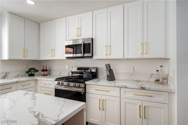 5145 East Tennis Court, Las Vegas, NV 89120