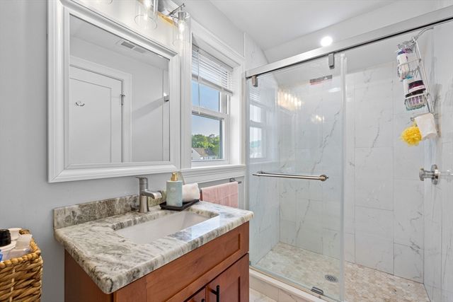 6 Nelly St 3, Wakefield, MA 01880