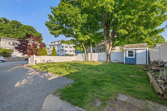 6 Nelly St 3, Wakefield, MA 01880