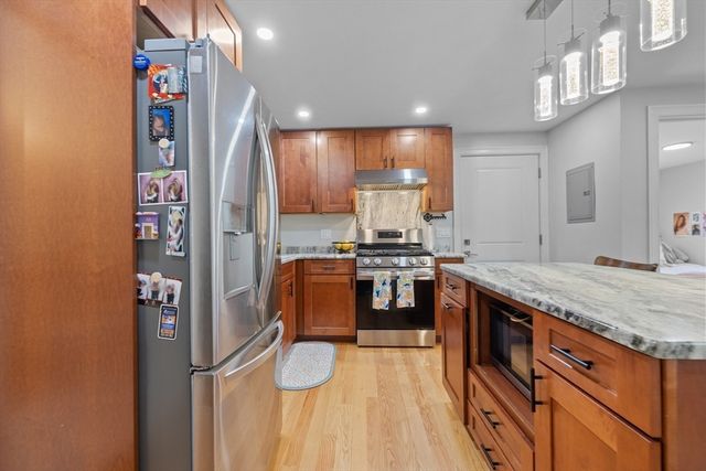 6 Nelly St 3, Wakefield, MA 01880