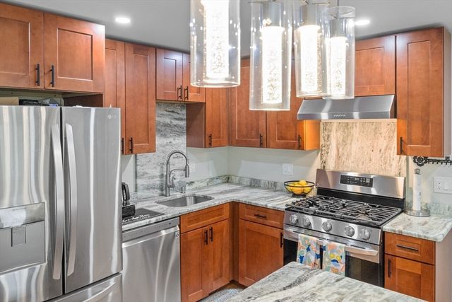 6 Nelly St 3, Wakefield, MA 01880