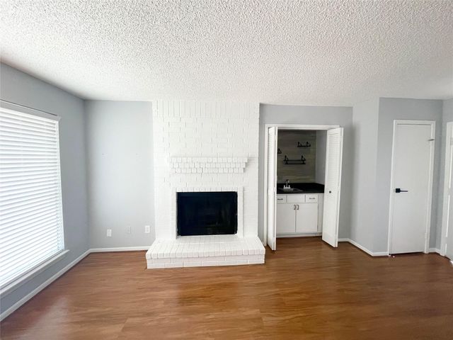 1900 Bay Area Boulevard 102, Houston, TX 77058