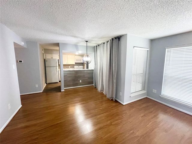 1900 Bay Area Boulevard 102, Houston, TX 77058