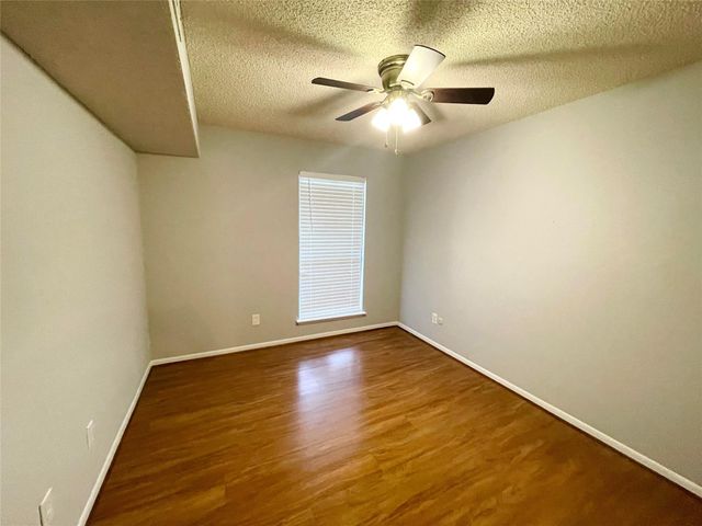 1900 Bay Area Boulevard 102, Houston, TX 77058