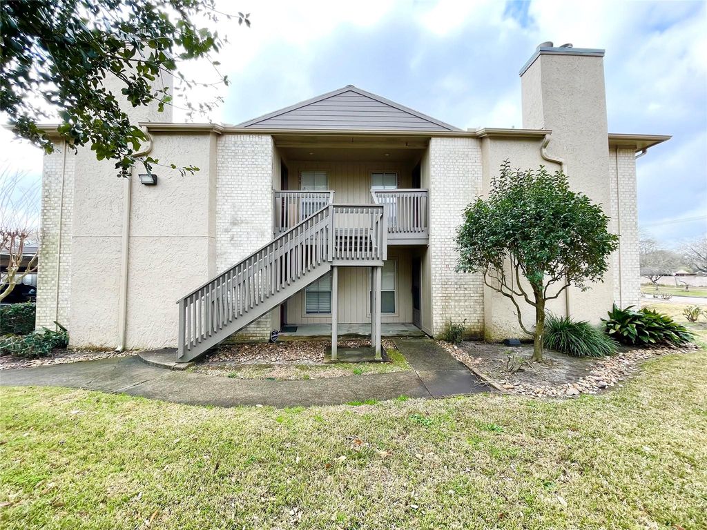 1900 Bay Area Boulevard 102, Houston, TX 77058