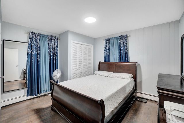 18 Cambridge Avenue, Bethpage, NY 11714