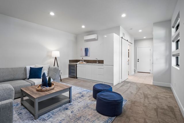 8928 E South Riverway Ave, Millwood, WA 99212