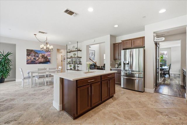 1128 Southbridge Cir, Lincoln, CA 95648