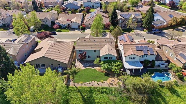 1128 Southbridge Cir, Lincoln, CA 95648