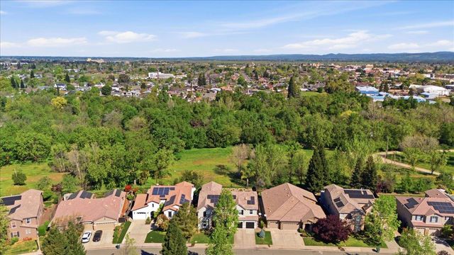 1128 Southbridge Cir, Lincoln, CA 95648