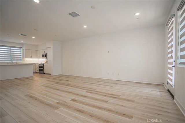 2317 W Broadway 6, Anaheim, CA 92804