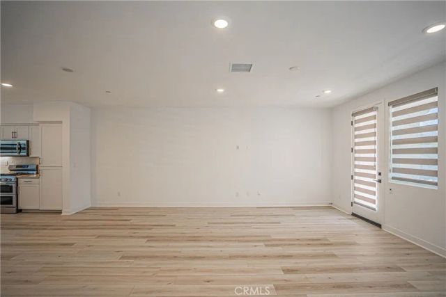 2317 W Broadway 6, Anaheim, CA 92804