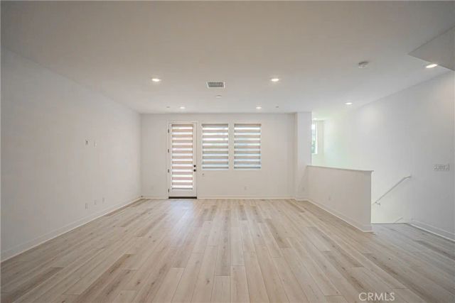 2317 W Broadway 6, Anaheim, CA 92804